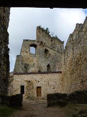 Tytu:Stary zamek
Opis:Ruiny zamku Kamieniec - Odrzyko
Autor:Halina Bobola