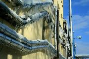 Tytu: W zimowej szacie
Opis: Budynek i instalacje przemysowe na terenie AUTOSAN S.A. w Sanoku
Autor: Robert Malinowski